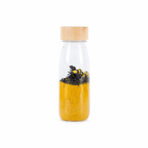 bouteille sensorielle sonore Abeille coloré, inspiré de la pédagogie Montessori, qui stimule les sens des bébés dès 3 mois.