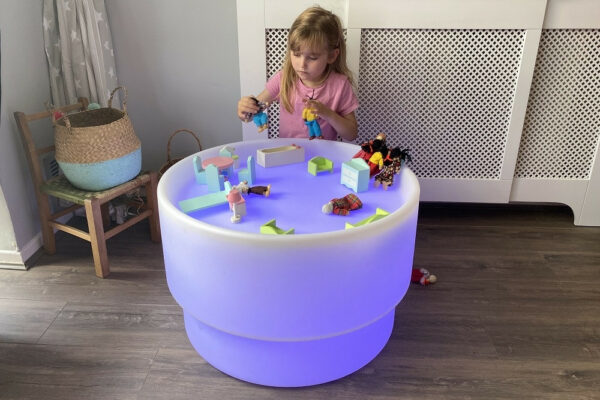 Table de découverte sensorielle