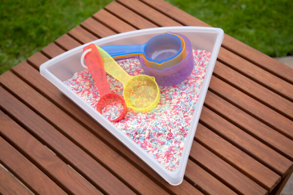 Tasses à mesurer emboîtables – Image 7