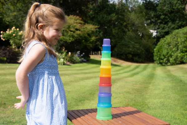 Gobelets de couleur empilables – Image 14